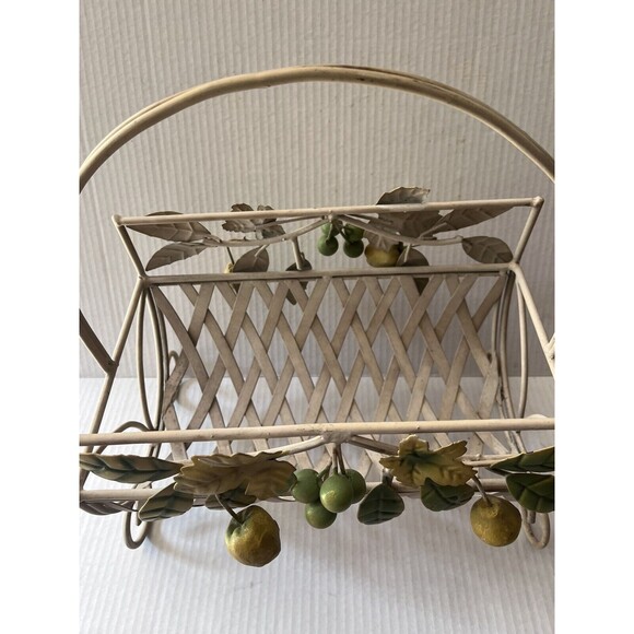 VINTAGE RARE ITALIAN TOLE MAGAZINE RACK - Picture 5 of 6